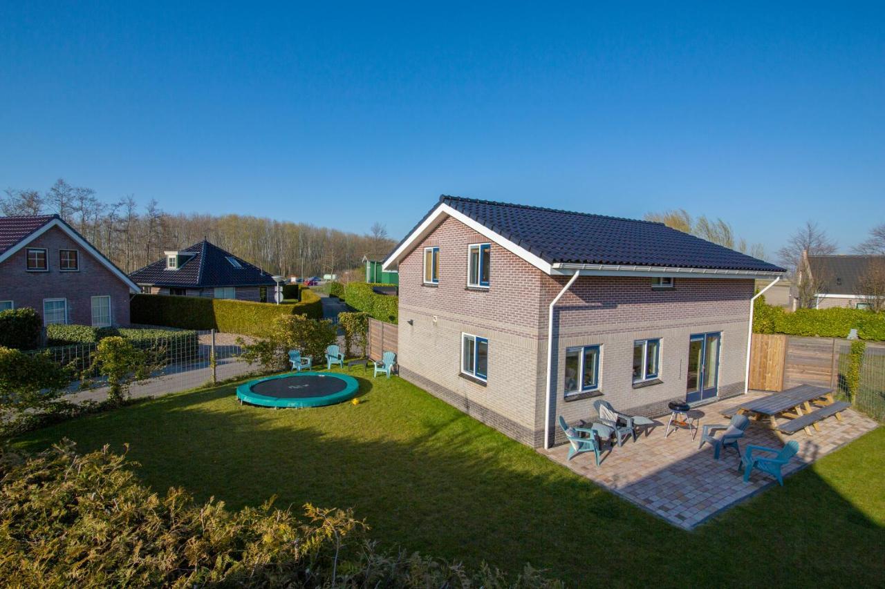 Luxus Familienvilla Mit Jacuzzi & Sauna Tzummarum Exterior photo